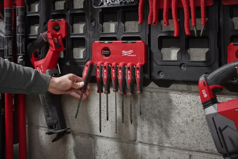 169843-4932493384-app-2