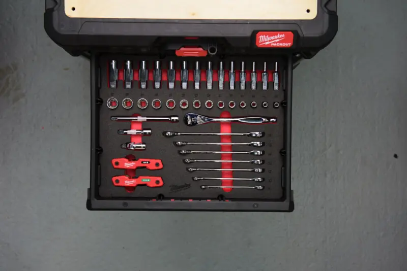 170436-4932493640-app-1