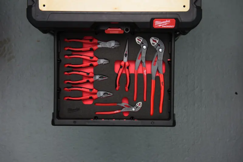 170458-4932493643-app-1