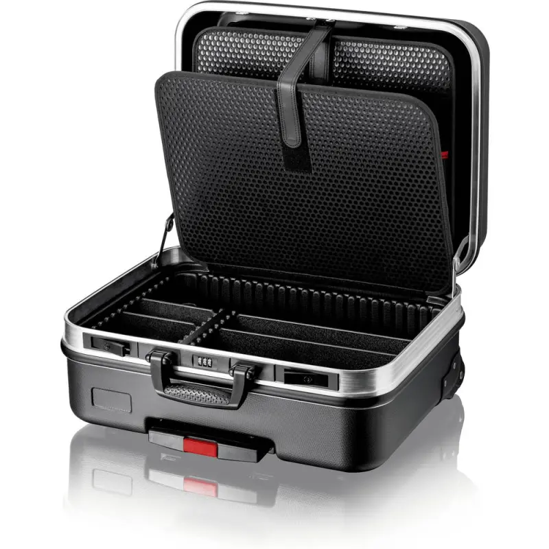 171015-00-21-06-le-01