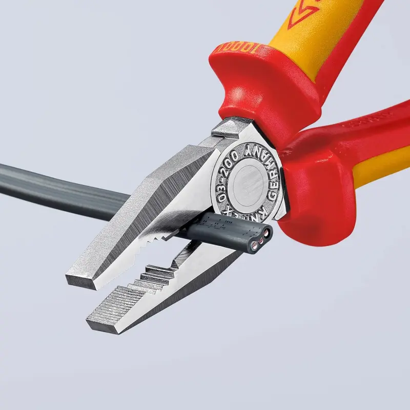 Kombinované kleště 200 mm Knipex 03 06 200 SB (K 03 06 200 SB)