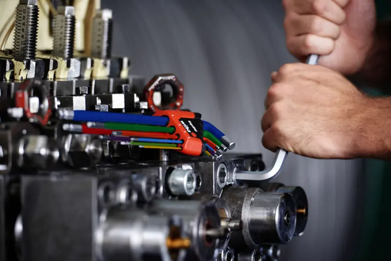 172620-wiha-43850-sb369re9f-02