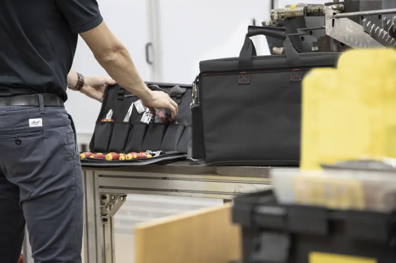 172736-anw-9300040-tool-set-service-technician-05