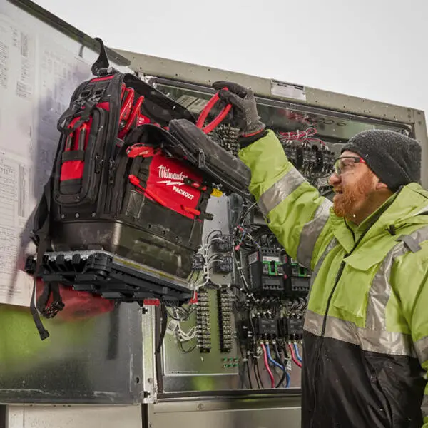 173381-4932498633e-z6