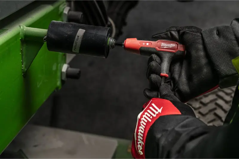 Zástrčný šroubovací klíč Milwaukee Ball End bit 6mm HEX s T rukojetí, Comfort Grip, úderová plocha, 4932498685