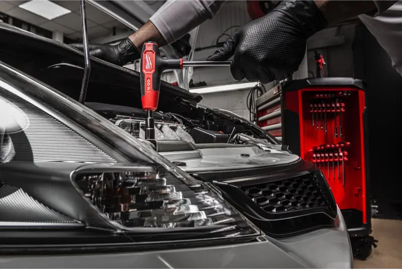 Nástrčný šroubovací klíč 12-hranný Milwaukee 5mm s T rukojetí, Comfort Grip, úderová plocha, 4932498705