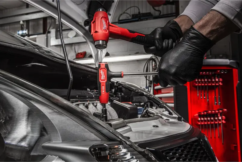 Nástrčný šroubovací klíč 12-hranný Milwaukee 14mm s T rukojetí, Comfort Grip, úderová plocha, 4932498715