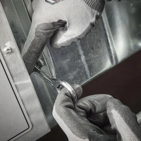 173711-4932498792-02