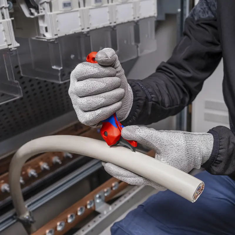 173781-1650145sb-00-pow-a-22