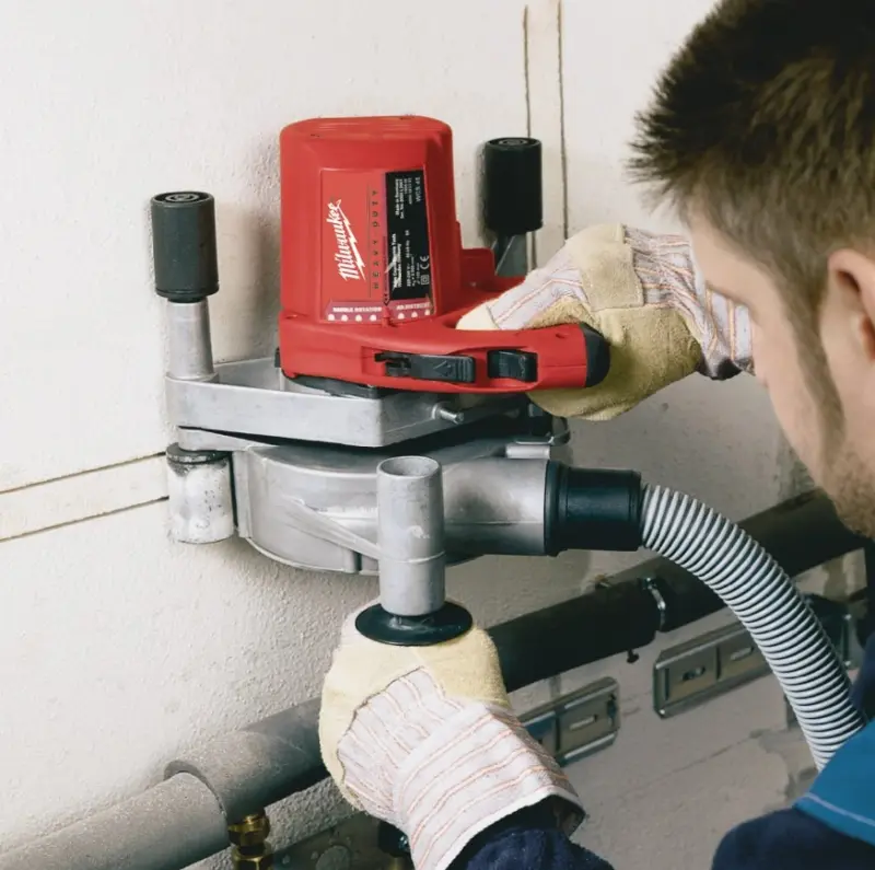 Drážkovací frézka na zdivo 150 mm Milwaukee WCS 45 (MI4933383350)