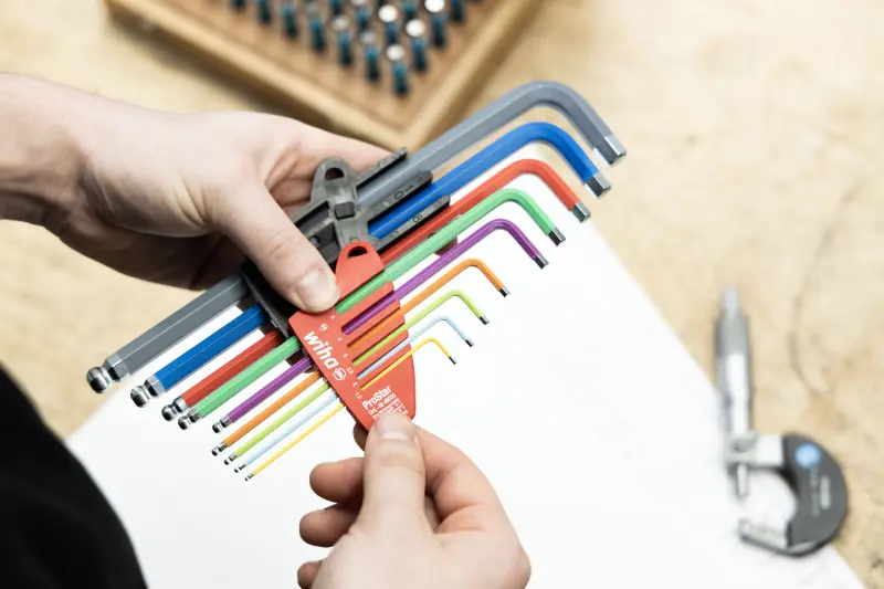 174692-wiha-46555-03