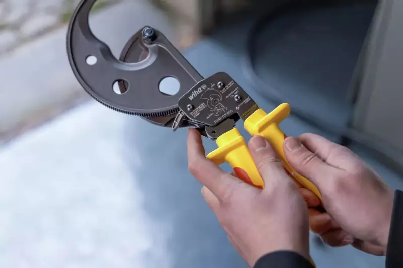 174721-wiha-46675-07