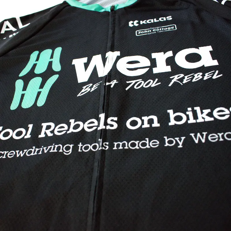 175918-tricko-cely-zip-04