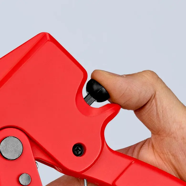 181708-knip-9410185-12