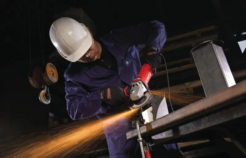 181715-4933449850-agv-17-125-xc-app-1