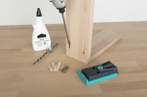 181989-4642000-pro-08