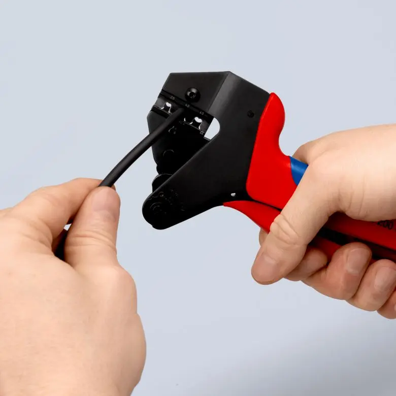 182484-knip-9743200-20