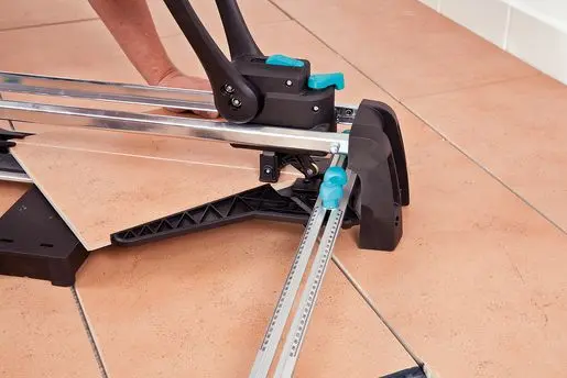 182517-5555000-pro-03