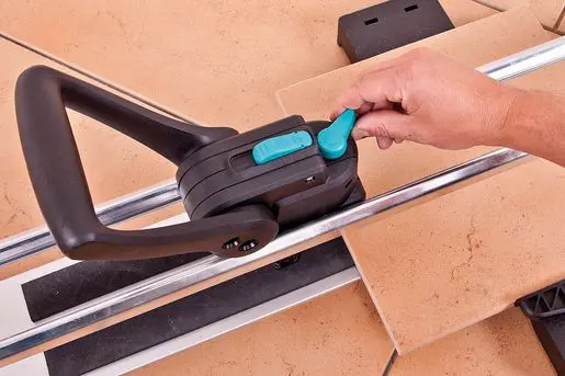 182517-5555000-pro-07