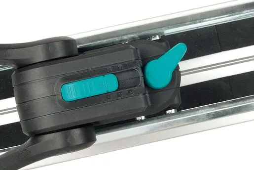 182517-5555000-pro-12