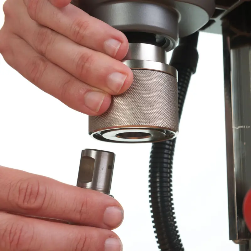 183761-4933451636-m18-fmdp-feat-07