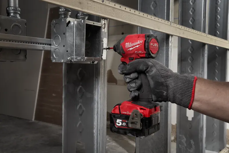 184871-m18-oneid2-502x-app-3-01