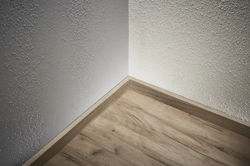 184879-6957000-pro-14