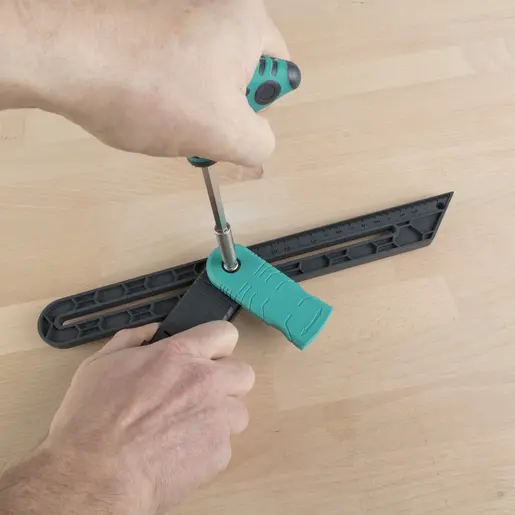 184891-wolf6958000-07