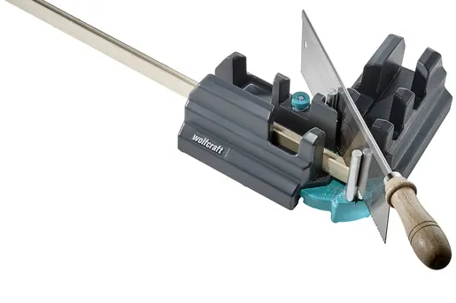 184984-6977000-pro-04