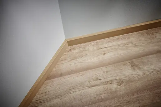 184984-6977000-pro-05