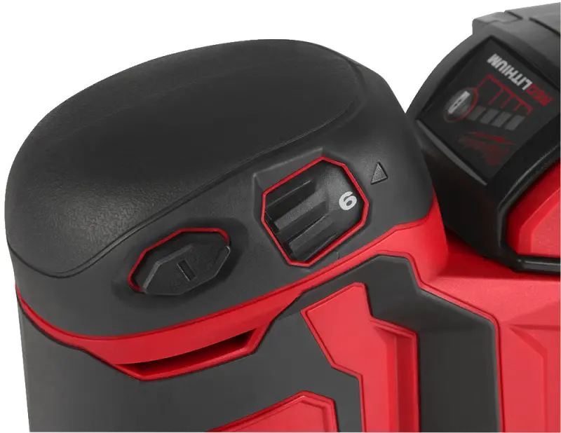 185074-4933464229-m18-bos125-502b-feat-1