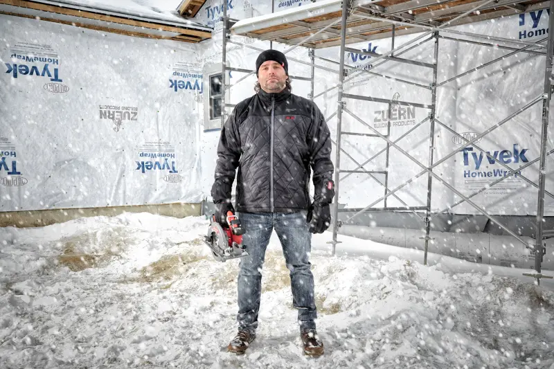 185334-aku-vyhrivana-prosivana-bunda-milwaukee-m12-hjp-0-11