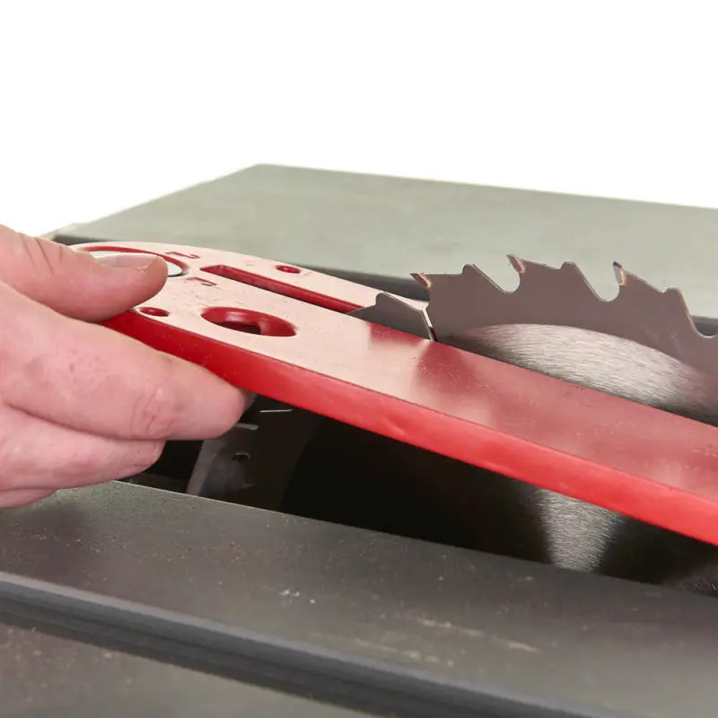 185729-4933464722-m18-fts210-0-feat-18