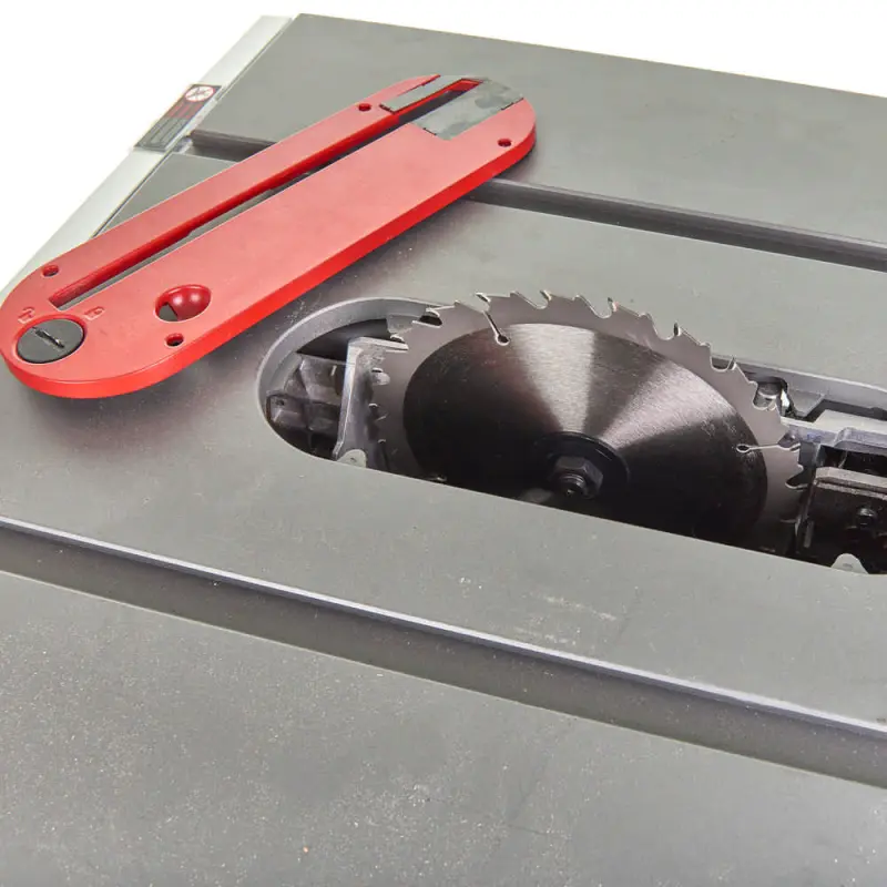 185729-4933464722-m18-fts210-0-feat-19