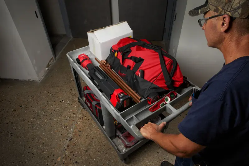 185892-4933464823-m12-sal-0-app-4