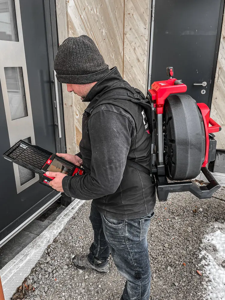 186654-4933471413-m18-sic36-app-8