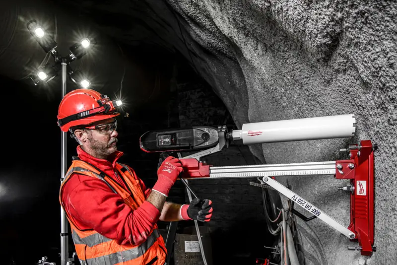 187407-4933472247-mxf-dr255tv-feat-1