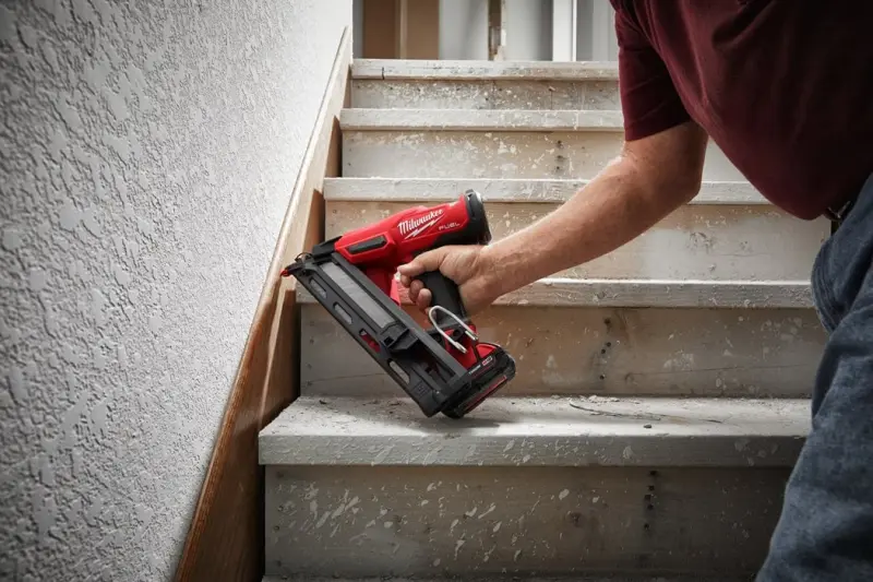 187468-aku-hrebikovacka-milwaukee-m18-fn15ga-4933478091-5