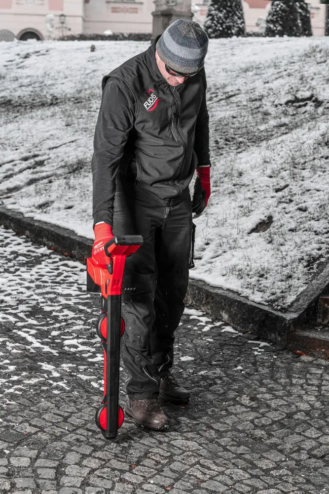 188588-4933478615-m12-pl-201c-app-9