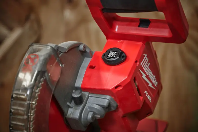 188599-4933478640-01