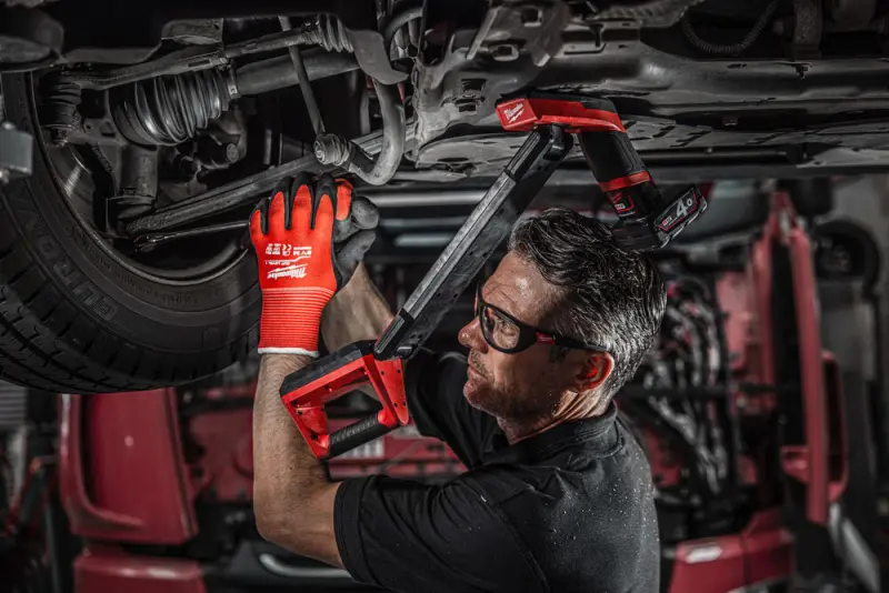 188876-4933478868-m12-ucl-0-app-8