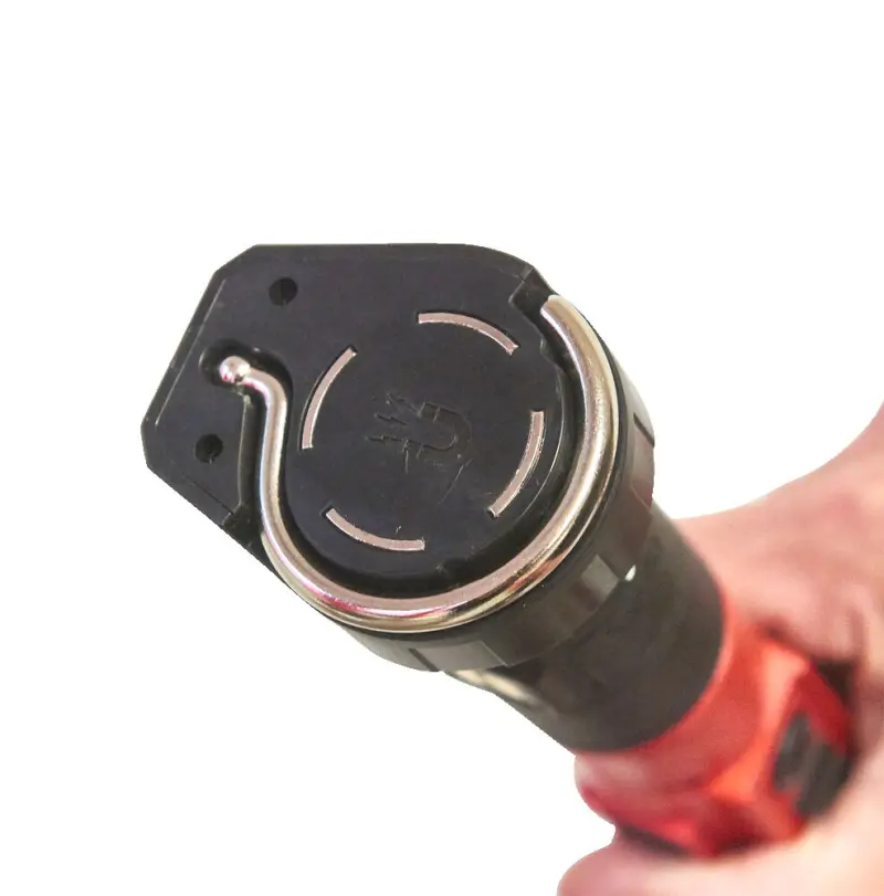 188882-4933478869-l4-sl550-301-feat-2