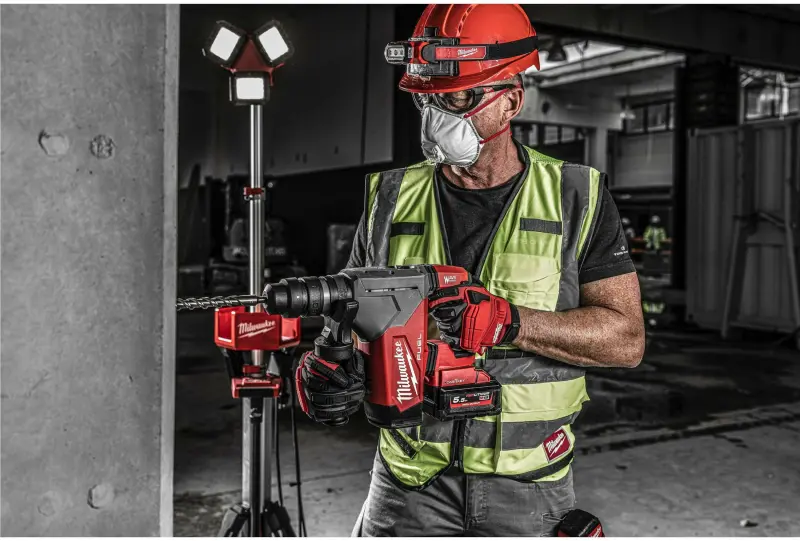 M18 FUEL™ ONE-KEY™ 4-režimové kladivo 32 mm SDS-PL (MI4933478885)