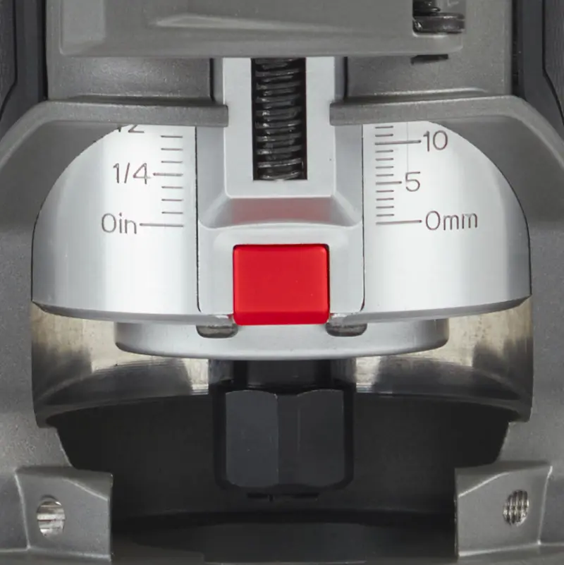 189115-4933479073-m18-ftr8-0x-feat-2