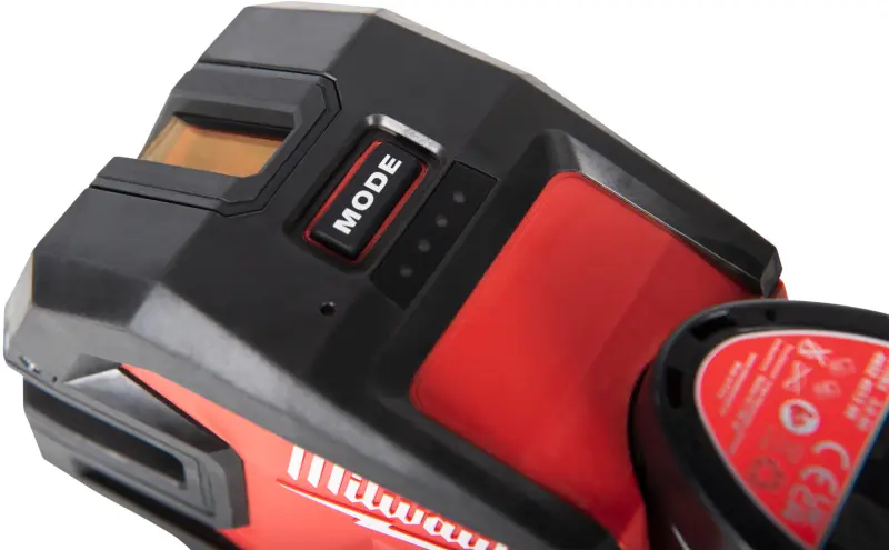 Křížový liniový laser MilwaukeeM12 CLL4P-0C, se 4 body, HIVIST, bez aku, s kufrem, 4933479203