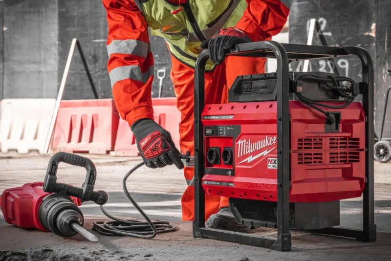 189209-4933479266-mxf-ps-602-app-30