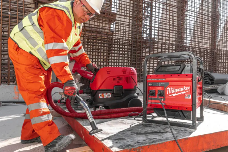 189209-4933479266-mxf-ps-602-app-41