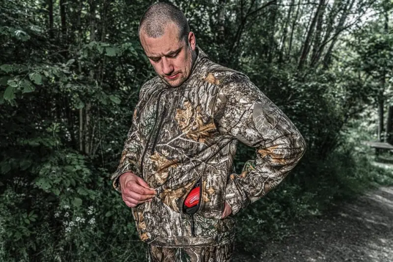 189231-15-vyhrivana-bunda-premium-milwaukee-m12hj-camo6-0-14