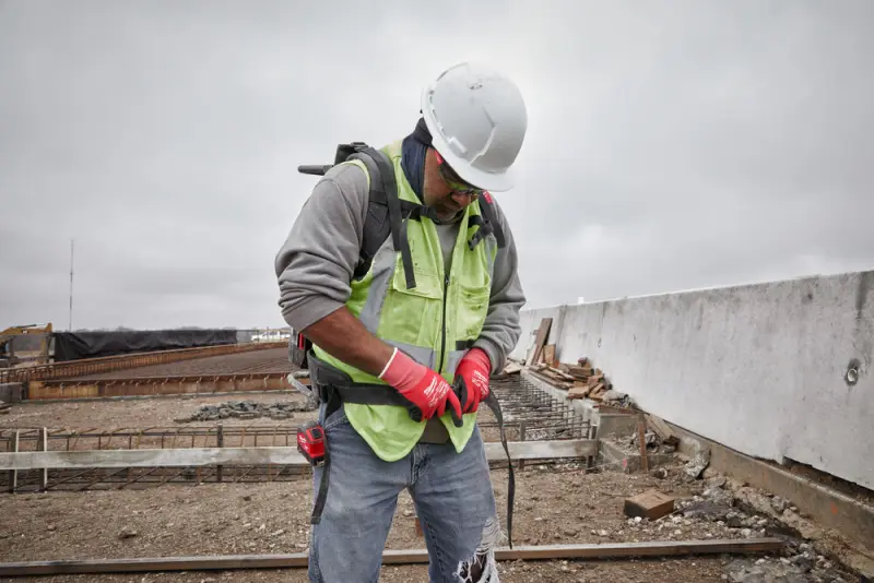 189512-4933479595-mxf-cvbp-0-app-18