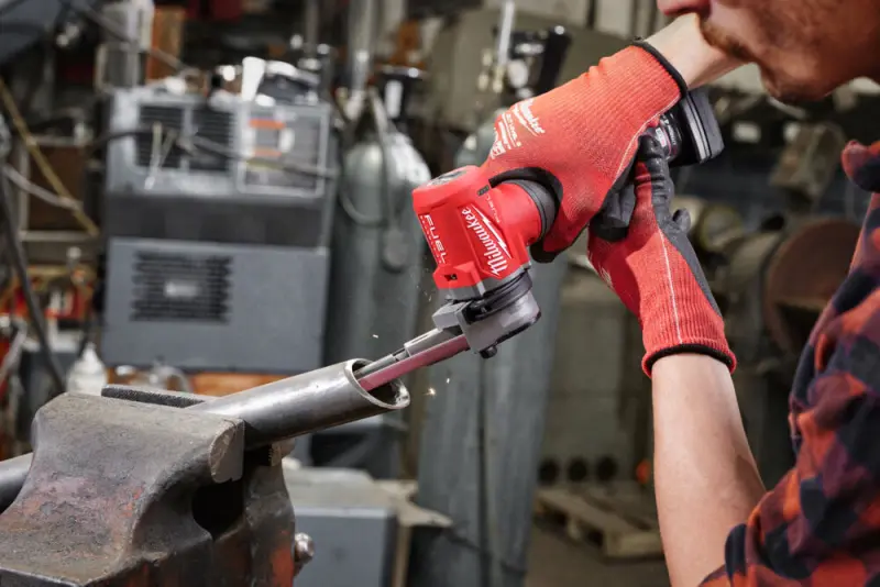 Aku pásová bruska Milwaukee M12 FBFL13-0, 13 x 457 mm, bez Aku, 4933480960 (MI4933480960)